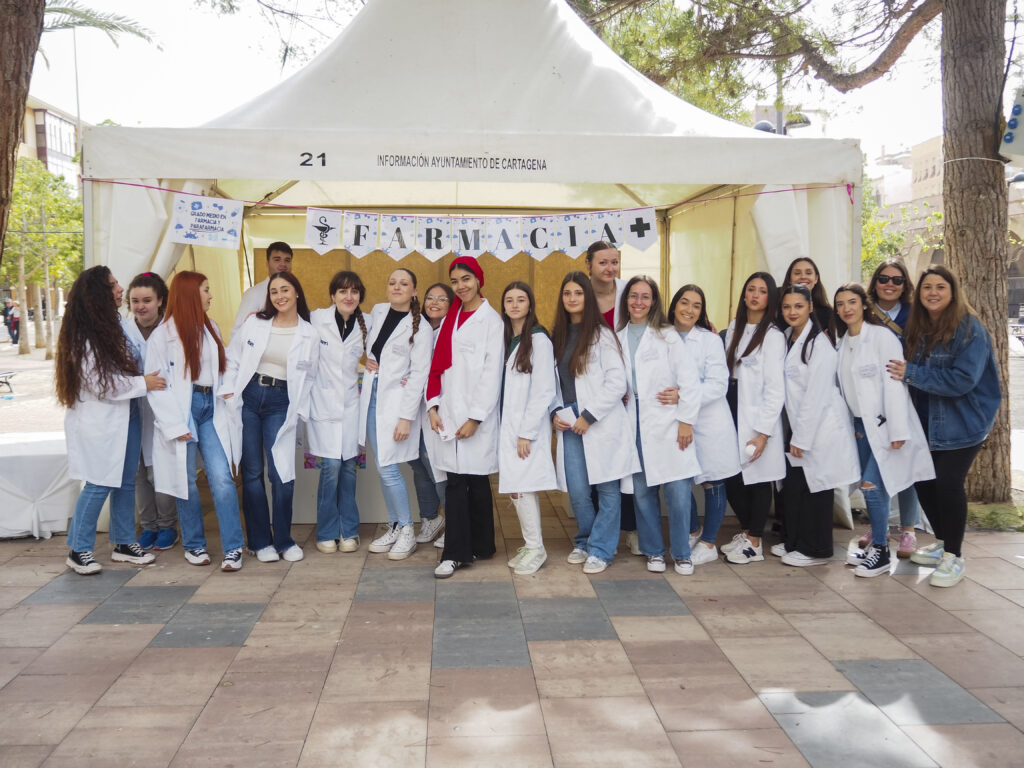 P1010006_ISEN_FERIA_2025_311216_230000